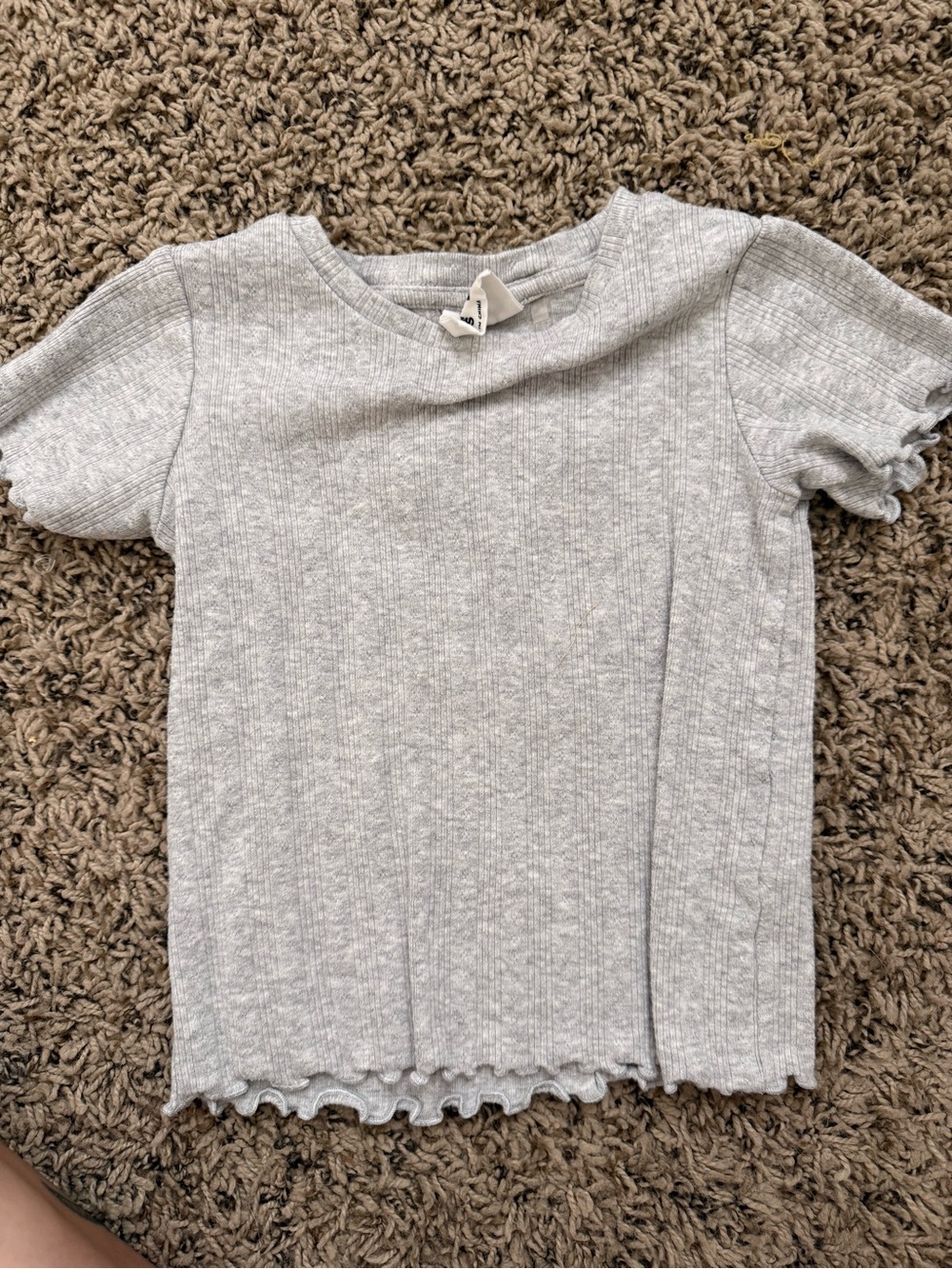 Ribbed Light Gray Short Sleeve Tee with Lettuce Hem